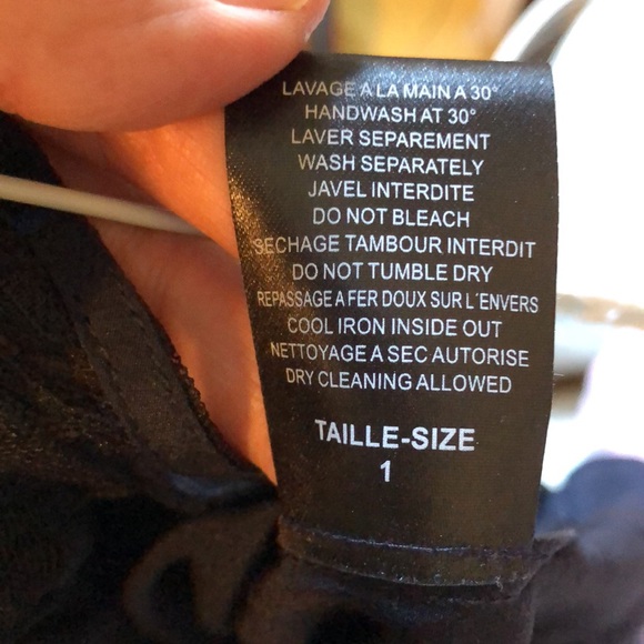 Silk long sleeved blouse and black lace Zapa Paris - Picture 5 of 6